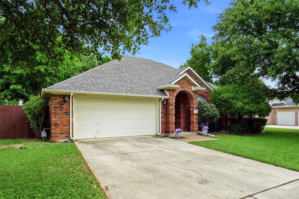 16 Durango Drive, Trophy Club, TX 76262 — photo 3