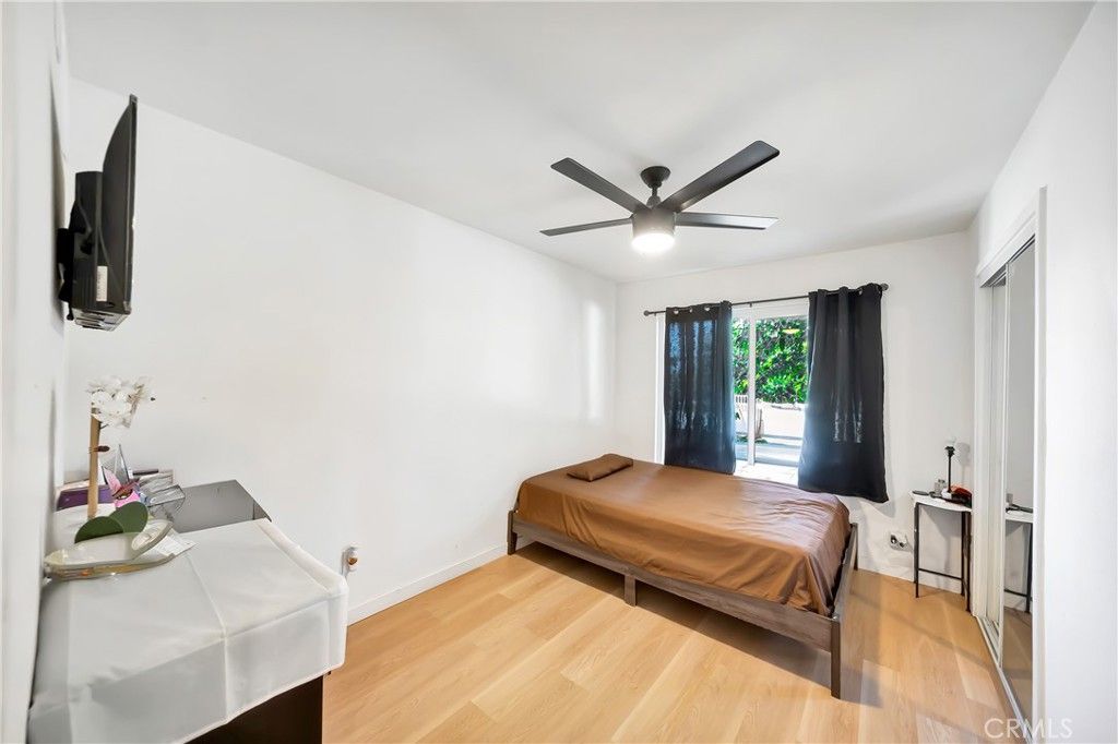 Image 15 of property listing at 38625 Sumac, Palmdale, CA 93550