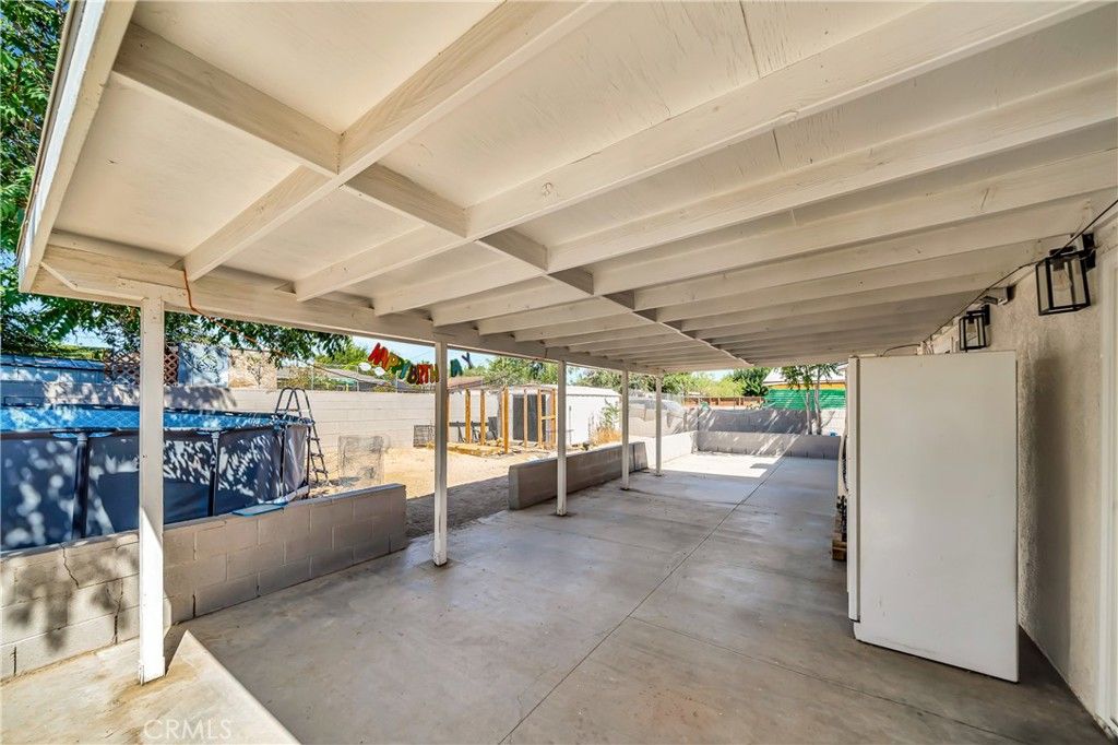 Image 20 of property listing at 38625 Sumac, Palmdale, CA 93550