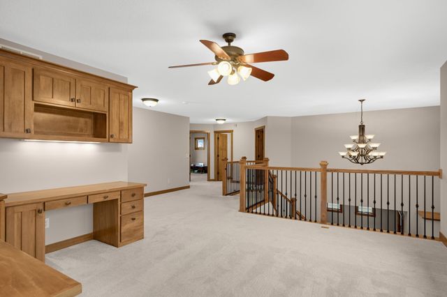 10590 Watersedge Lane, Woodbury, MN 55129