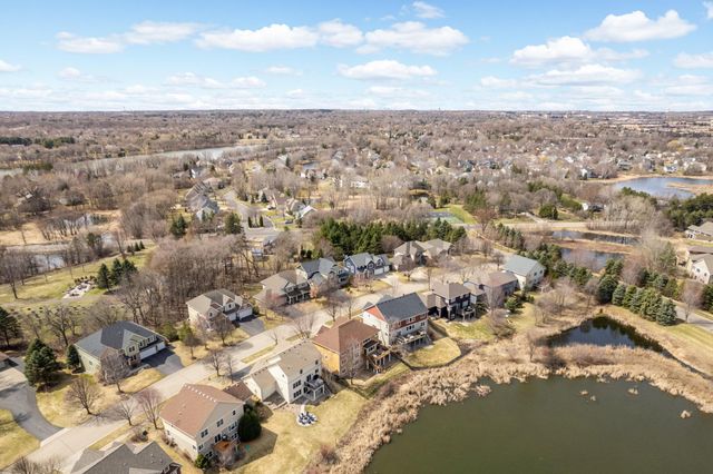 10590 Watersedge Lane, Woodbury, MN 55129