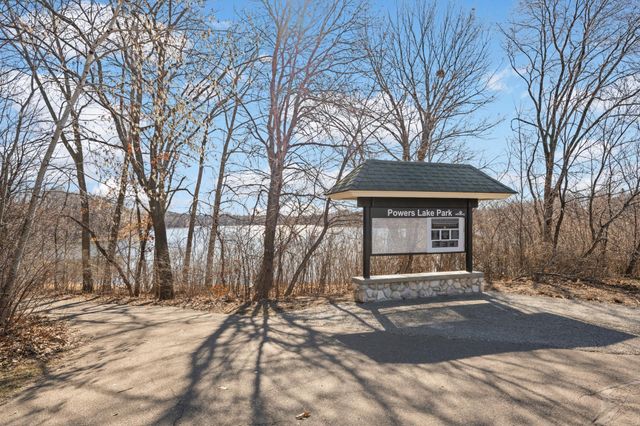 10590 Watersedge Lane, Woodbury, MN 55129