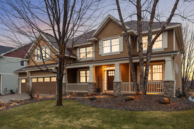 10590 Watersedge Lane, Woodbury, MN 55129