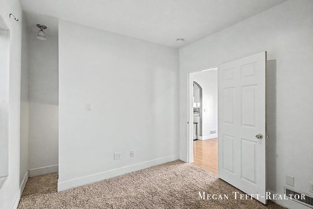 1113 Alpine Avenue NW, Grand Rapids, MI 49504