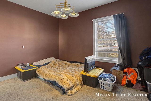 1113 Alpine Avenue NW, Grand Rapids, MI 49504