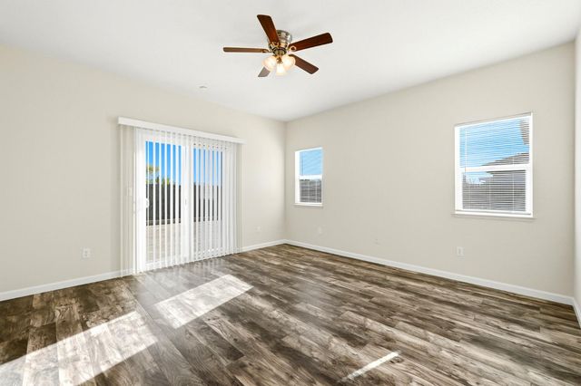 1040 Shakeley Ln, Ione, CA 95640