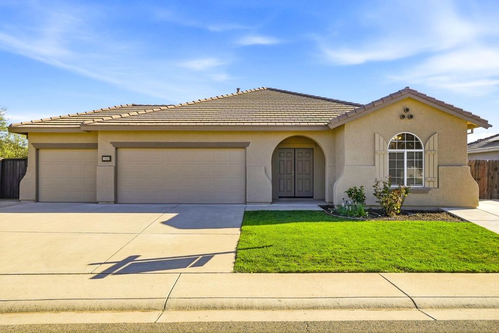 1040 Shakeley Ln, Ione, CA 95640