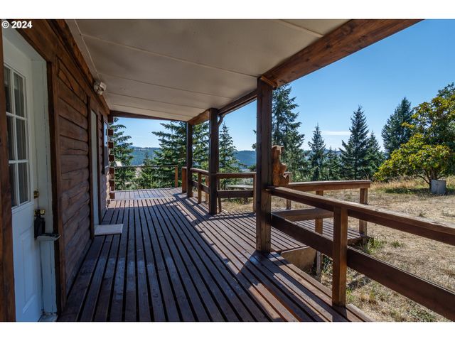 773 UPPER RIDGE Rd, Oakland, OR 97462