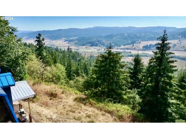 773 UPPER RIDGE Rd, Oakland, OR 97462