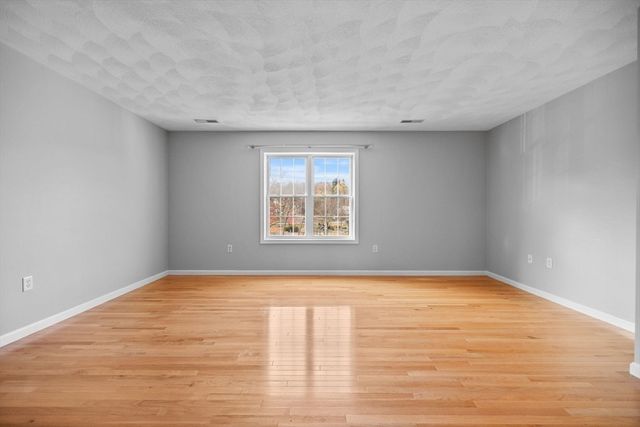 18 Dale Street 4G, Andover, MA 01810