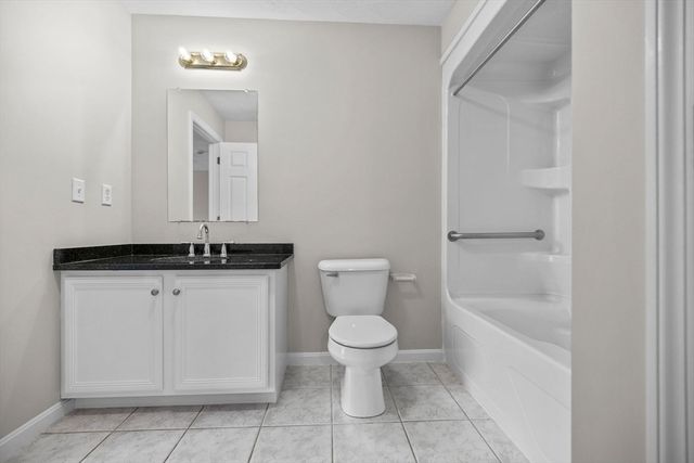 18 Dale Street 4G, Andover, MA 01810