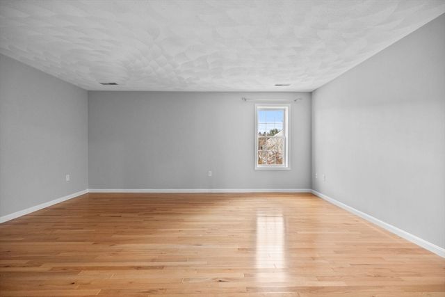 18 Dale Street 4G, Andover, MA 01810