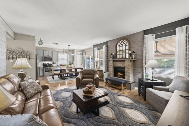 6735 John Drive, Canal Winchester, OH 43110