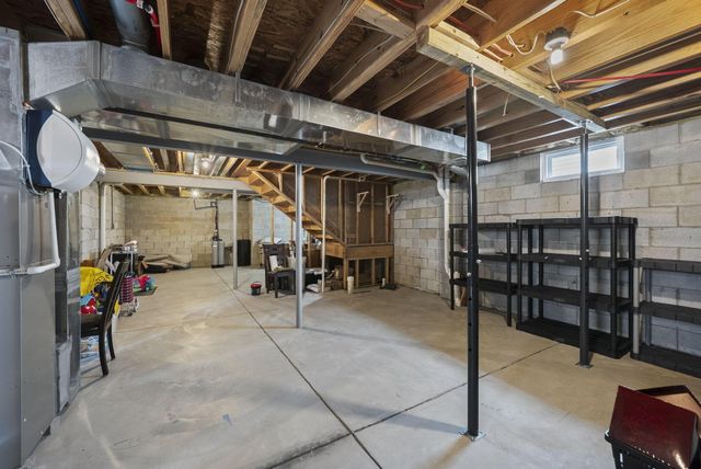6735 John Drive, Canal Winchester, OH 43110