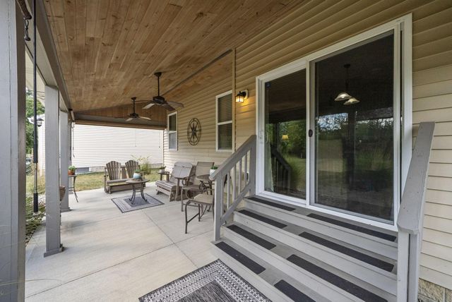 6735 John Drive, Canal Winchester, OH 43110