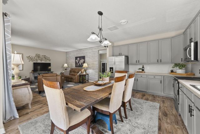 6735 John Drive, Canal Winchester, OH 43110