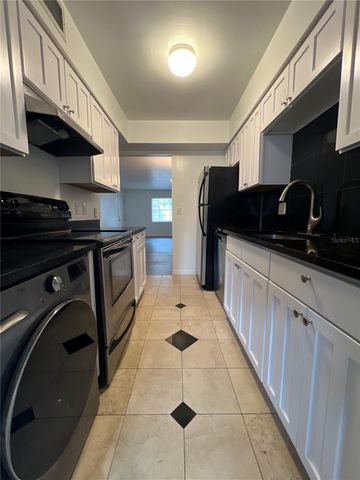 517 S HYER AVE 1, Orlando, FL 32801