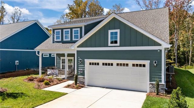 5227 Sunny Brook Court, Clemmons, NC 27012