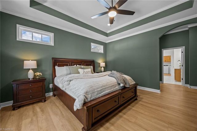 5227 Sunny Brook Court, Clemmons, NC 27012