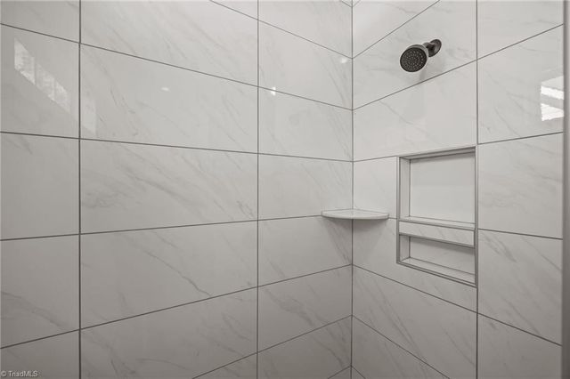 5227 Sunny Brook Court, Clemmons, NC 27012