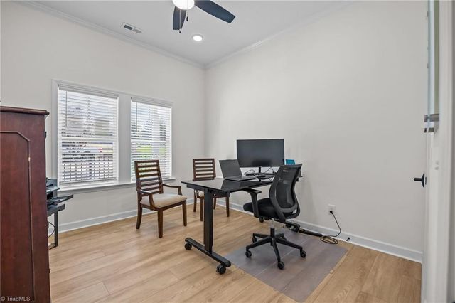 5227 Sunny Brook Court, Clemmons, NC 27012