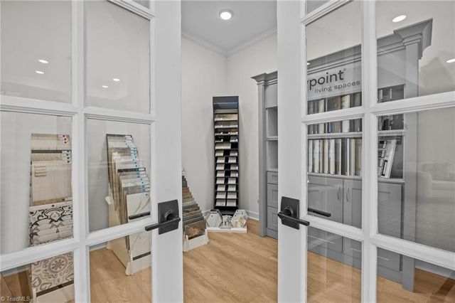 5227 Sunny Brook Court, Clemmons, NC 27012