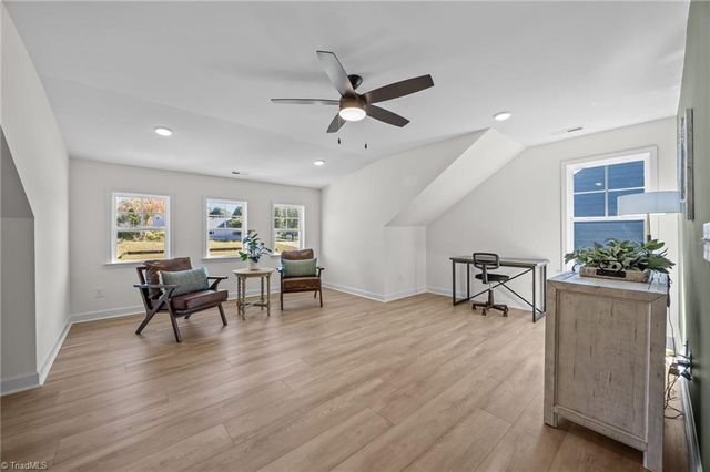 5227 Sunny Brook Court, Clemmons, NC 27012