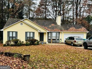 2625 Sims Crest Ct, Snellville, GA 30078