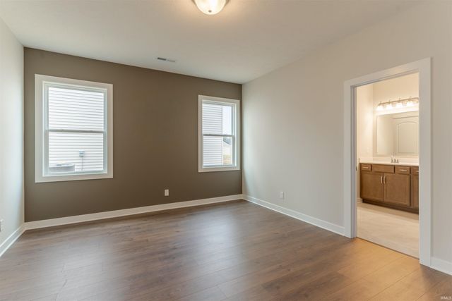 5008 Goldfinch Drive, Evansville, IN 47725