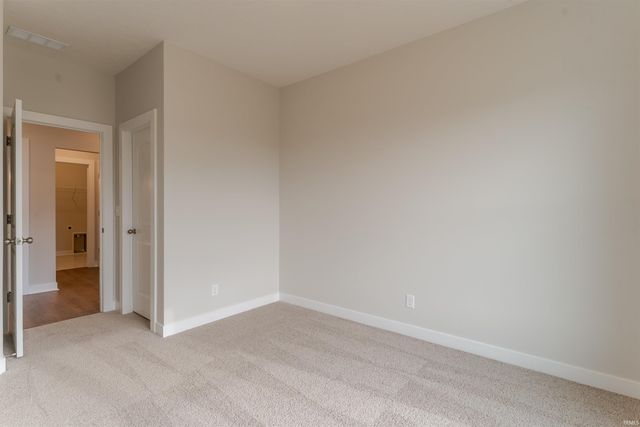 5008 Goldfinch Drive, Evansville, IN 47725