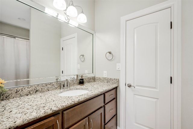1005 Cedar Park DR, Cedar Park, TX 78613
