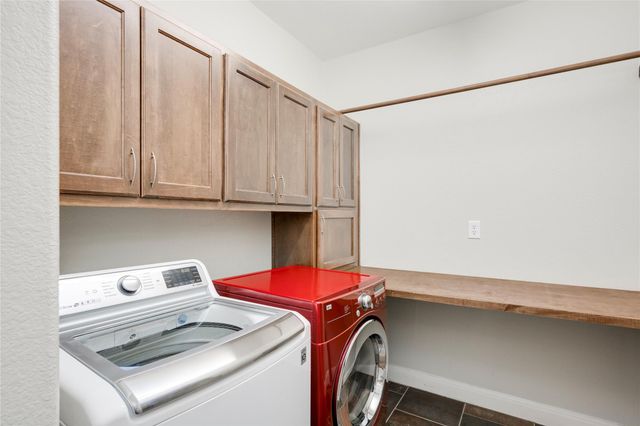 1005 Cedar Park DR, Cedar Park, TX 78613