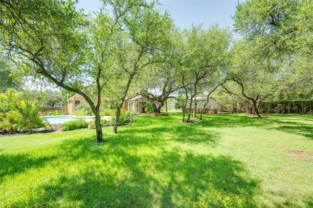 1005 Cedar Park DR, Cedar Park, TX 78613