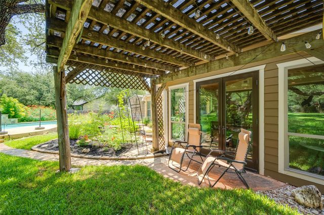 1005 Cedar Park DR, Cedar Park, TX 78613