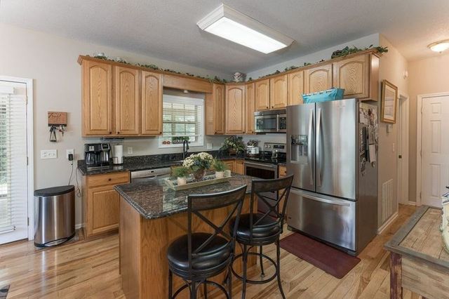 334 Avery Scroggs Rd, Hayesville, NC 28904