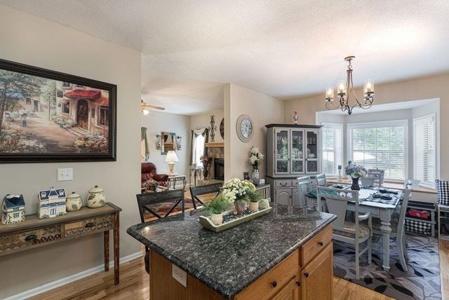 334 Avery Scroggs Rd, Hayesville, NC 28904