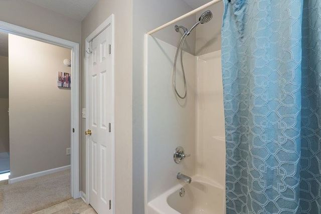 334 Avery Scroggs Rd, Hayesville, NC 28904
