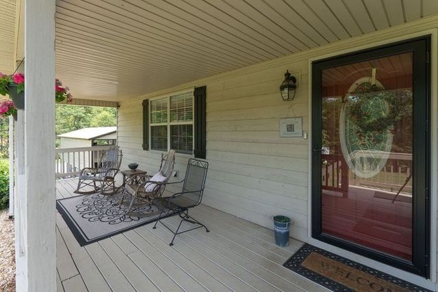 334 Avery Scroggs Rd, Hayesville, NC 28904
