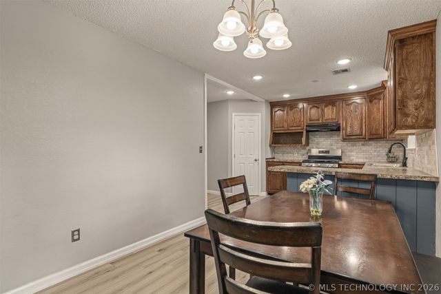 13629 S 285th East Avenue, Coweta, OK 74429