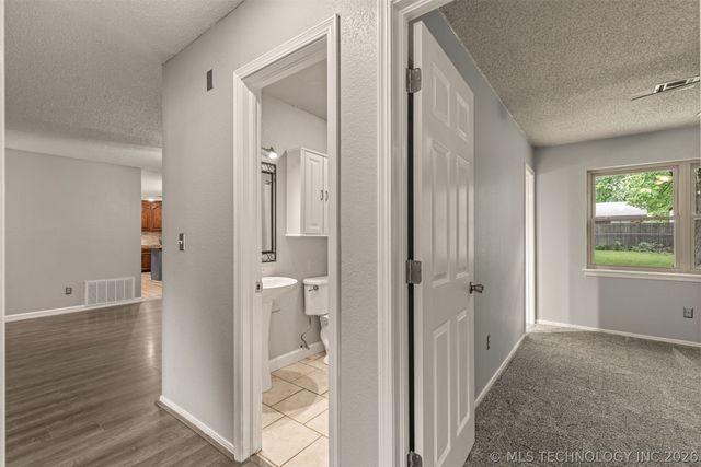 13629 S 285th East Avenue, Coweta, OK 74429