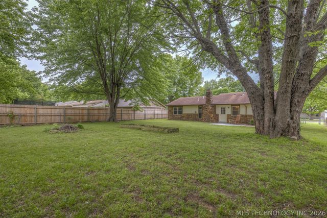 13629 S 285th East Avenue, Coweta, OK 74429