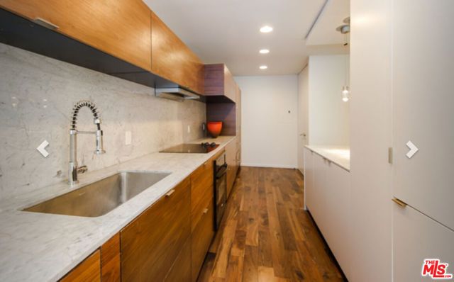 406 N Oakhurst Drive 204, Beverly Hills, CA 90210