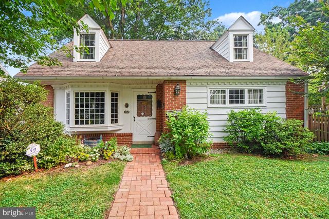 142 OXFORD CIR, Eagleville, PA 19403