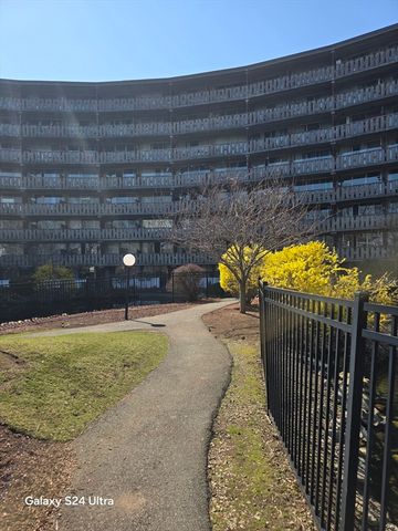 200 Swanton Street T35, Winchester, MA 01890