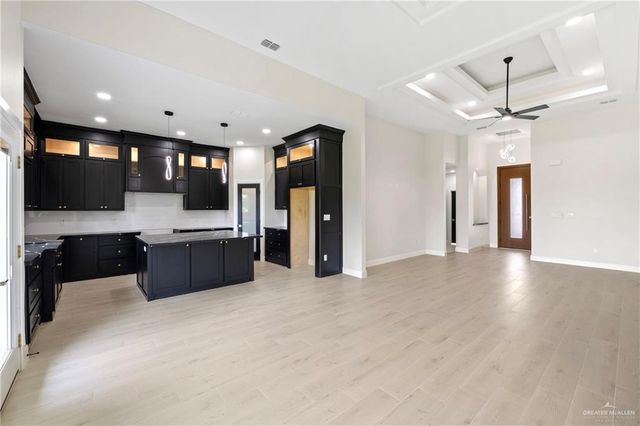 3712 Canan Drive, Weslaco, TX 78596