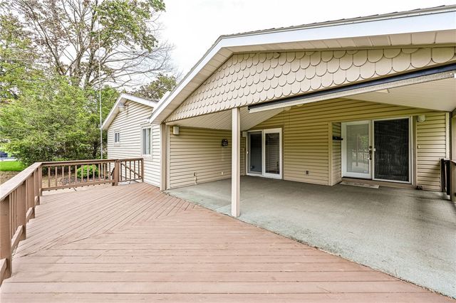 621 Sandy Hill Rd, Manor, PA 15642