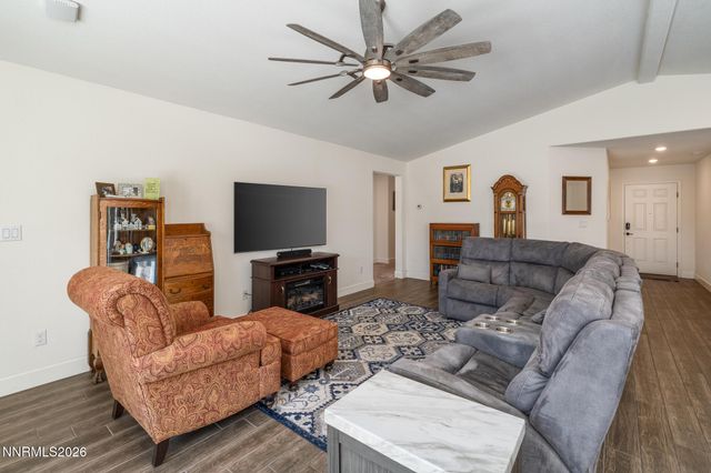 7021 Saddlehorn Road, Carson City, NV 89701