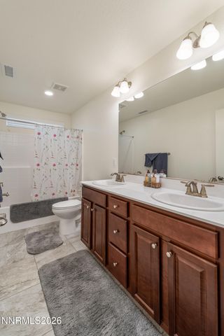 7021 Saddlehorn Road, Carson City, NV 89701