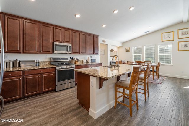 7021 Saddlehorn Road, Carson City, NV 89701