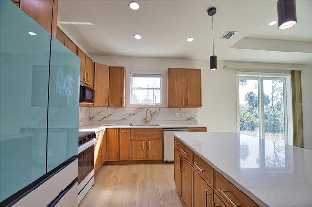 5 MATE DRIVE, Placida, FL 33946